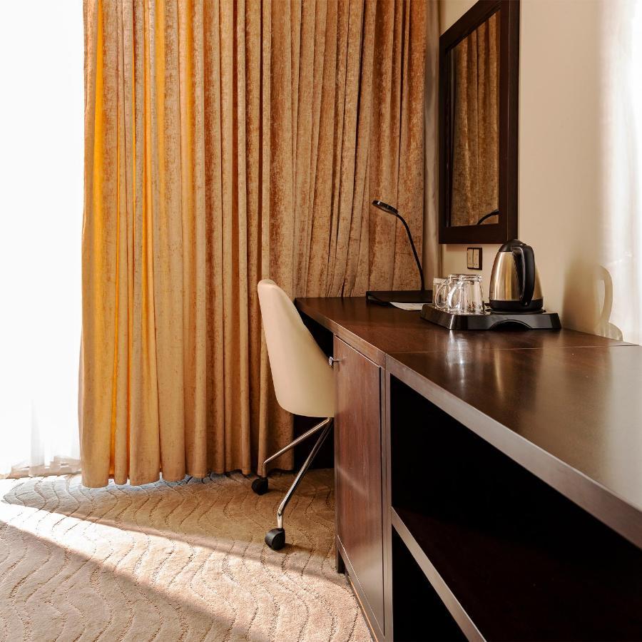 Horizon Hotel Basra エクステリア 写真
