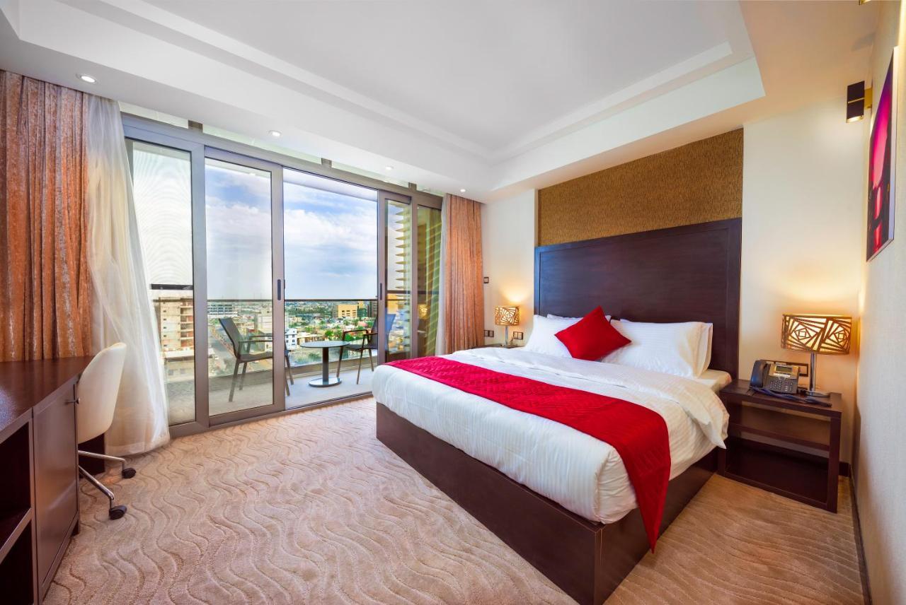 Horizon Hotel Basra エクステリア 写真