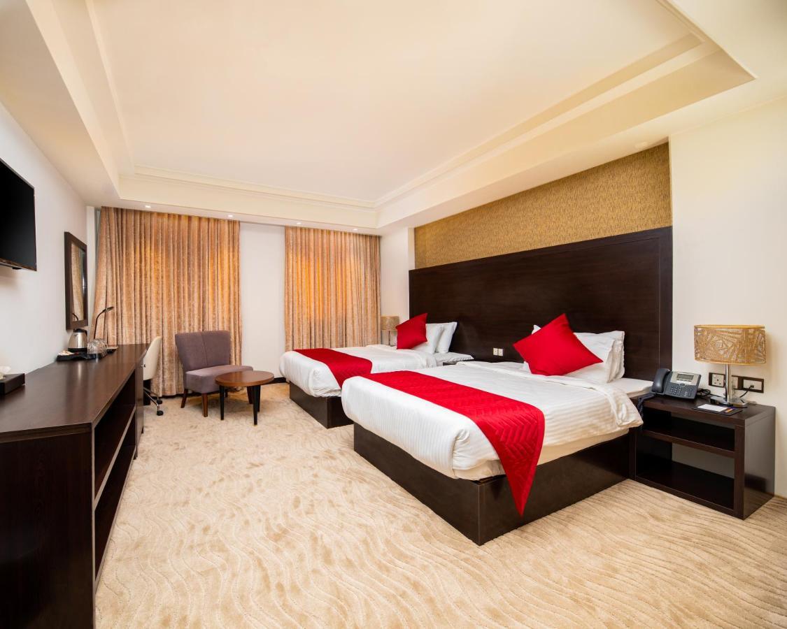 Horizon Hotel Basra エクステリア 写真